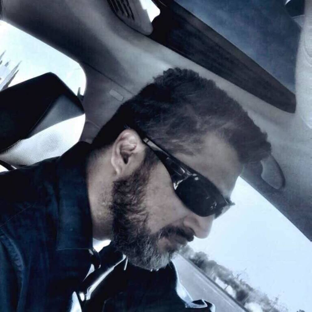 Meet your Posher, Luis